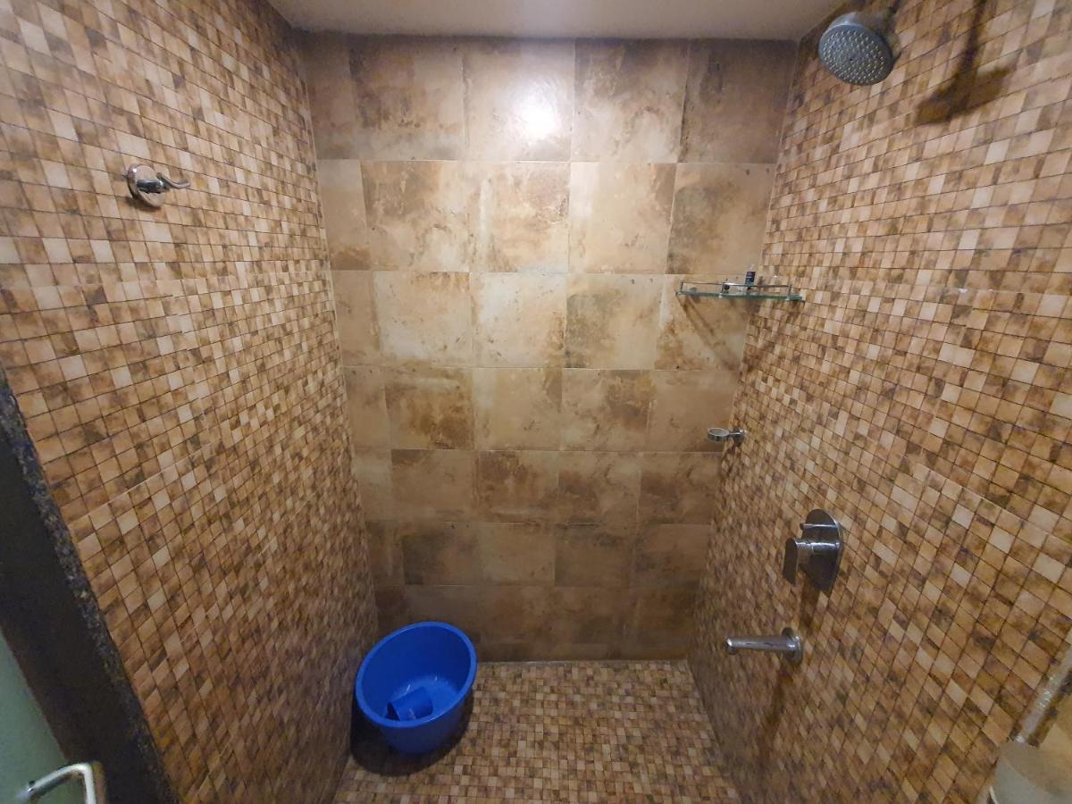 P C Homes At Belliza Near Airport 수라트 외부 사진